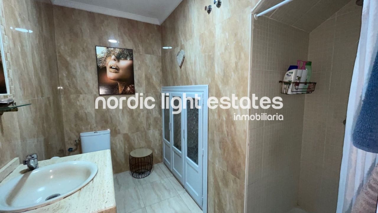 3 bedroom Semi-detached Villa for sale in Nerja with pool - € 340,000 (Ref: 8724832)