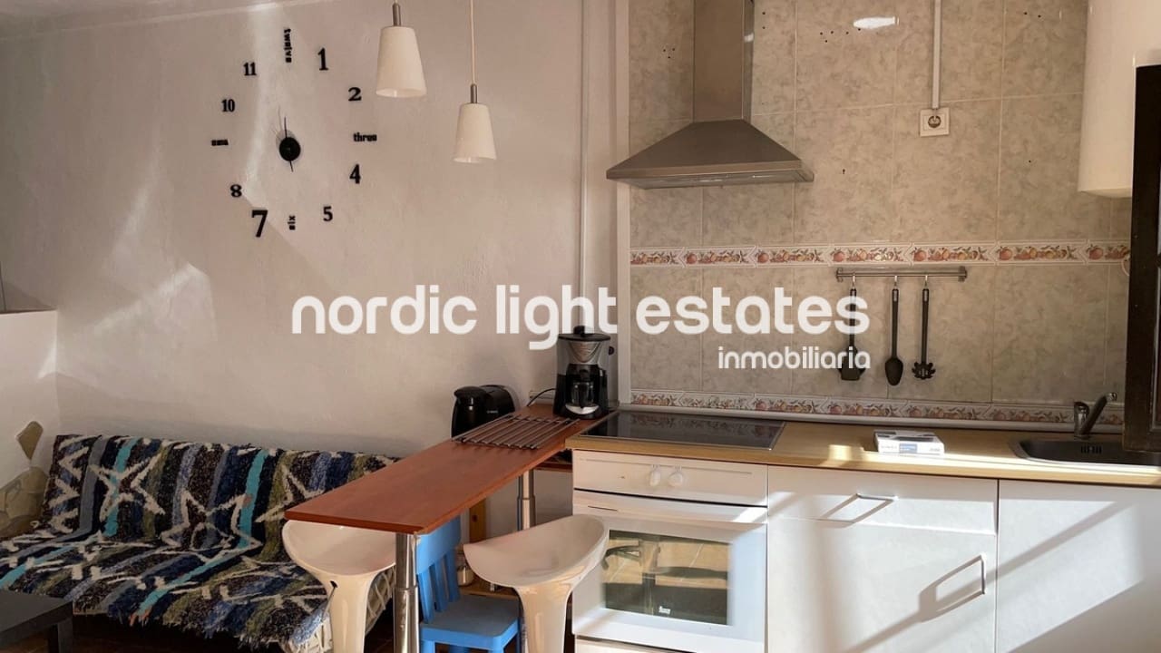 3 bedroom Semi-detached Villa for sale in Nerja with pool - € 340,000 (Ref: 8724832)