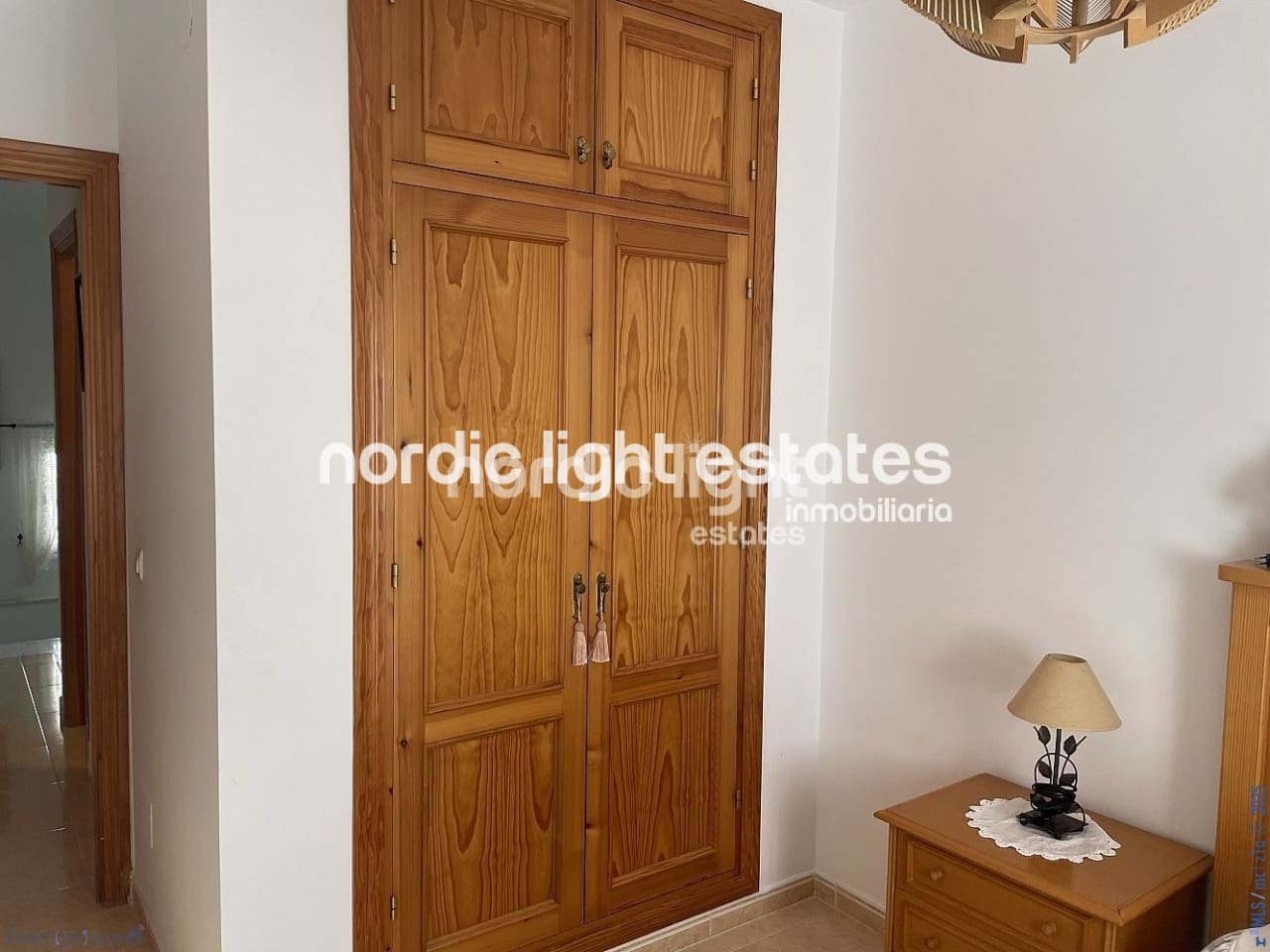 4 soveværelse Semi-Rækkehus til salg i Torrox-Costa med swimmingpool garage - € 490.000 (Ref: 8800035)