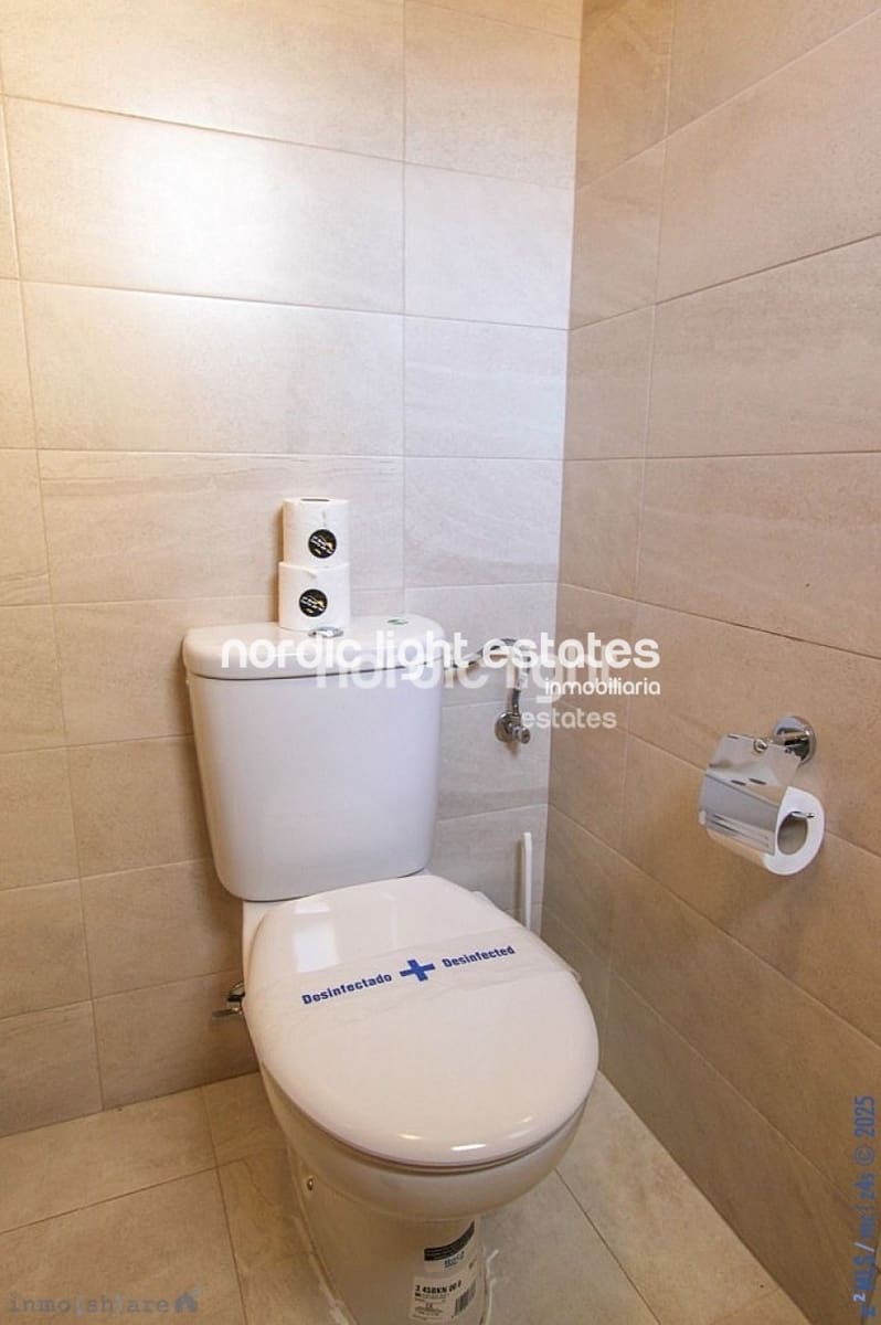 3 makuuhuone Paritalo myytävänä paikassa Torrox - 160 000 € (Ref: 8814650)