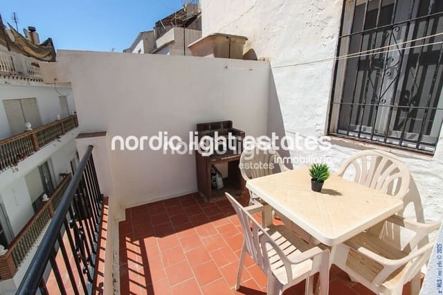 Pareado de 3 habitaciones en Torrox en venta - 160.000 € (Ref: 8814650)