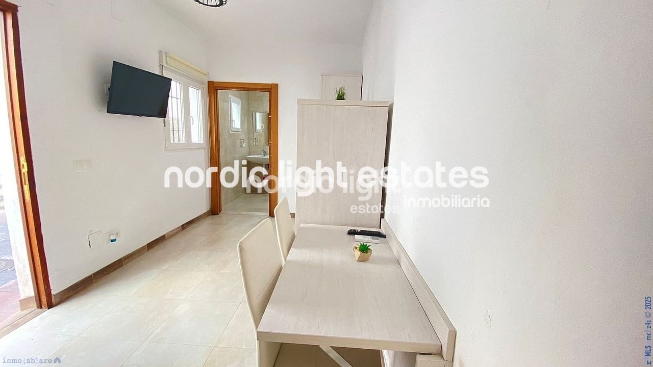 3 makuuhuone Paritalo myytävänä paikassa Torrox - 160 000 € (Ref: 8814650)