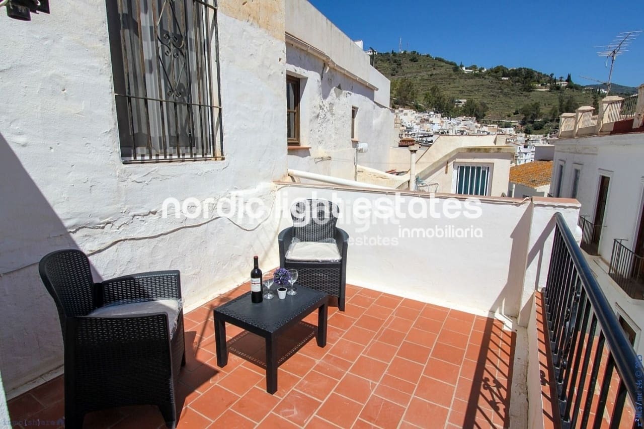 3 makuuhuone Paritalo myytävänä paikassa Torrox - 160 000 € (Ref: 8814650)