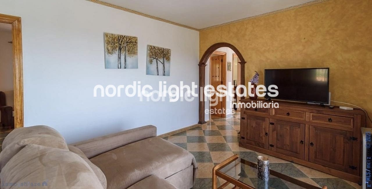 3 sypialnia Finka/Dom wiejski na sprzedaż w Torrox z basenem - 420 000 € (Ref: 8814651)