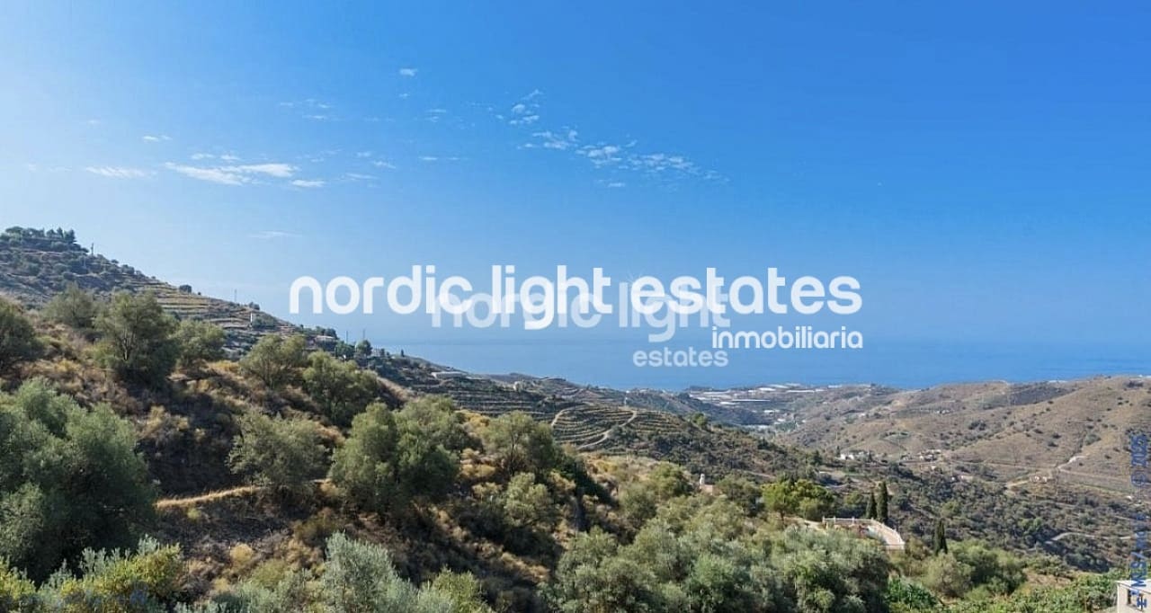 3 sypialnia Finka/Dom wiejski na sprzedaż w Torrox z basenem - 420 000 € (Ref: 8814651)