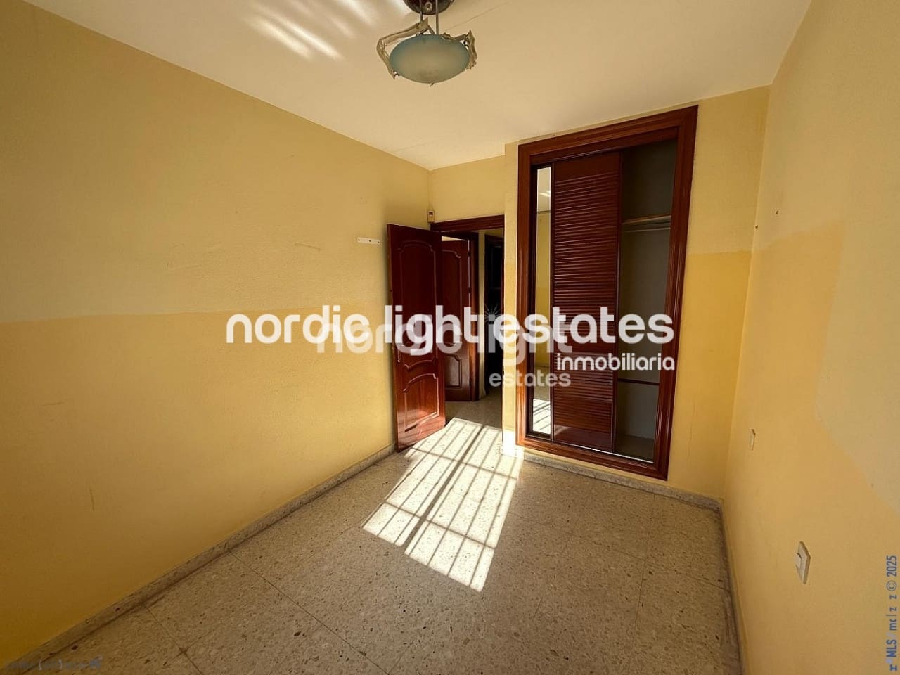 5 camera da letto Villetta Bifamiliare in vendita in La Cala del Moral con piscina garage - 450.000 € (Rif: 8816567)