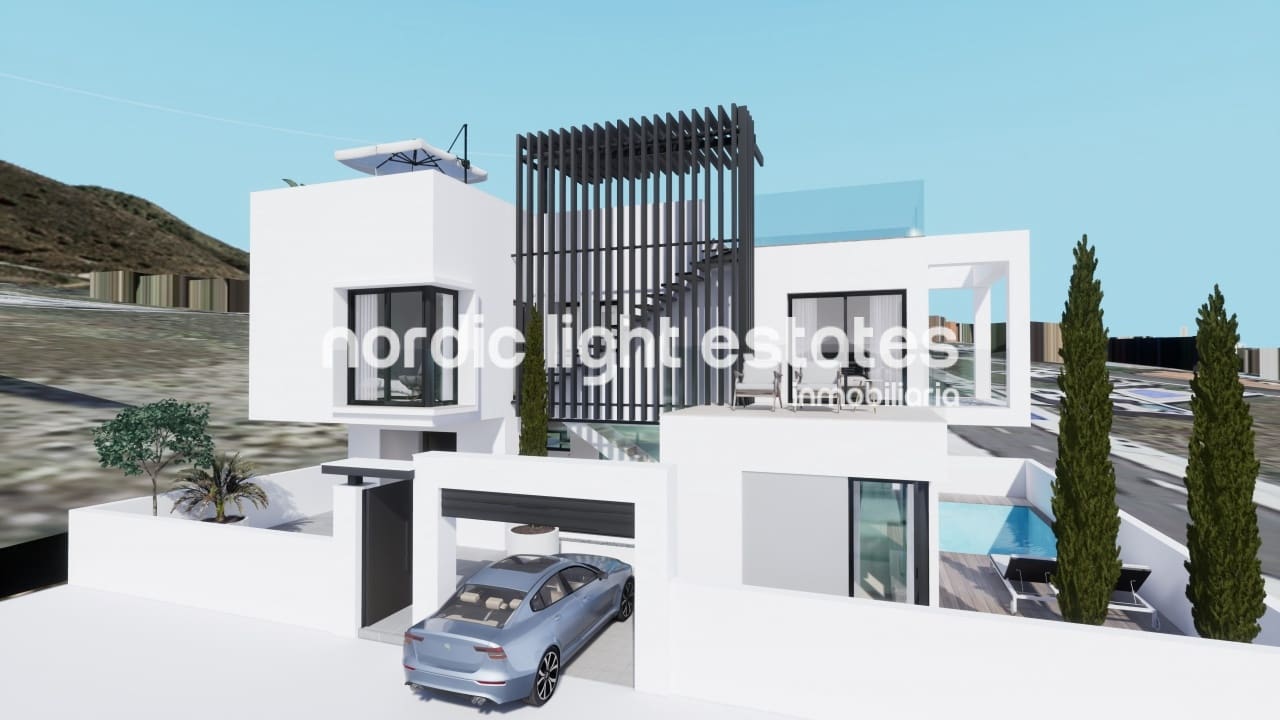 Chalet de 3 habitaciones en Nerja en venta con piscina garaje - 775.000 € (Ref: 8826414)