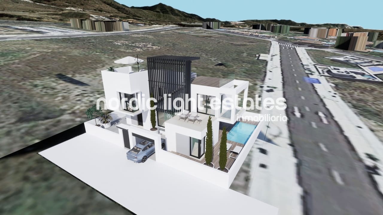 Chalet de 3 habitaciones en Nerja en venta con piscina garaje - 775.000 € (Ref: 8826414)