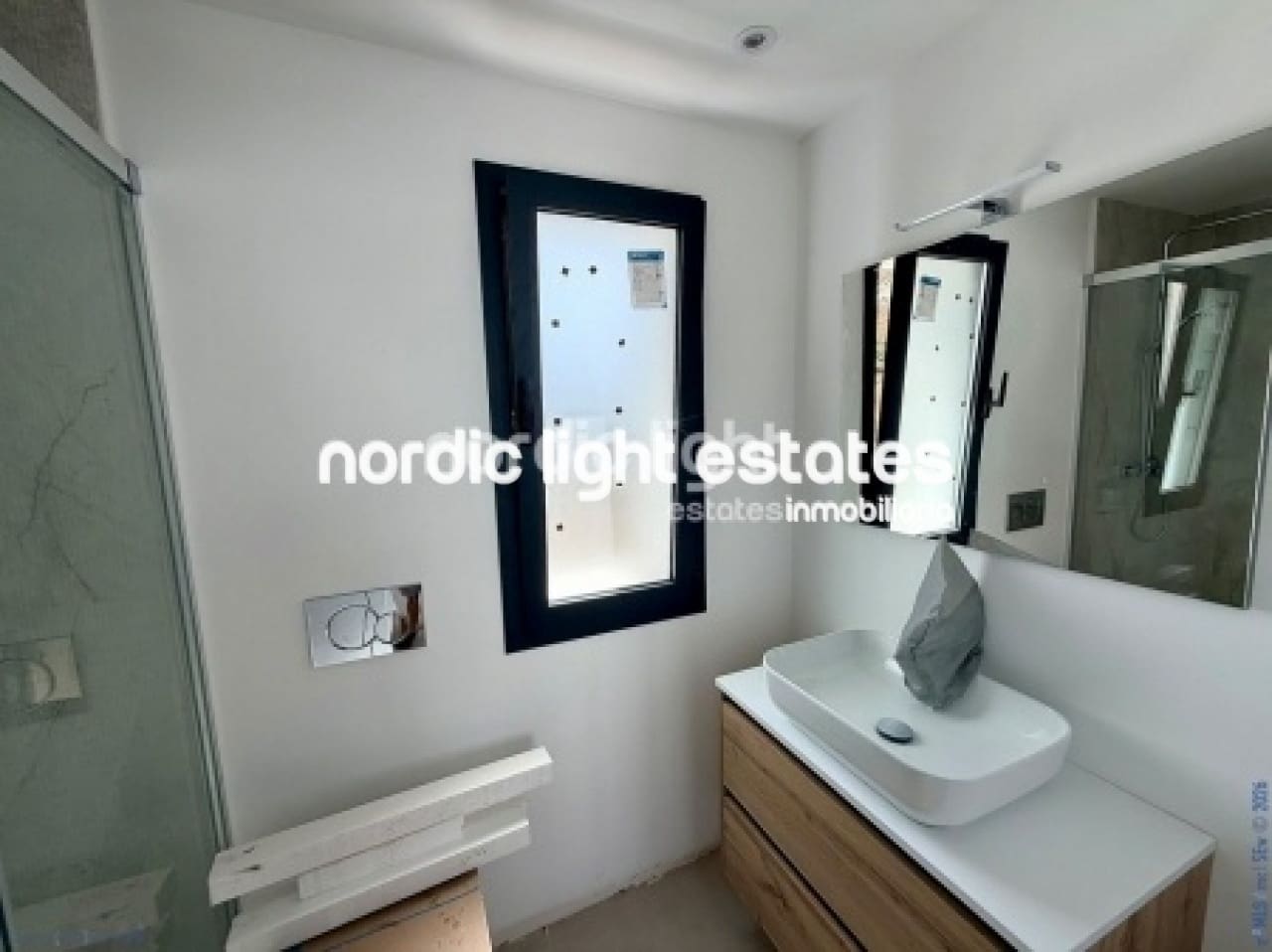 3 soveværelse Villa til salg i Nerja med swimmingpool garage - € 795.000 (Ref: 8826414)