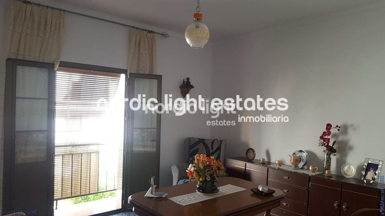 3 makuuhuone Paritalo myytävänä paikassa Algarrobo mukana 
autotalli - 250 000 € (Ref: 8840145)