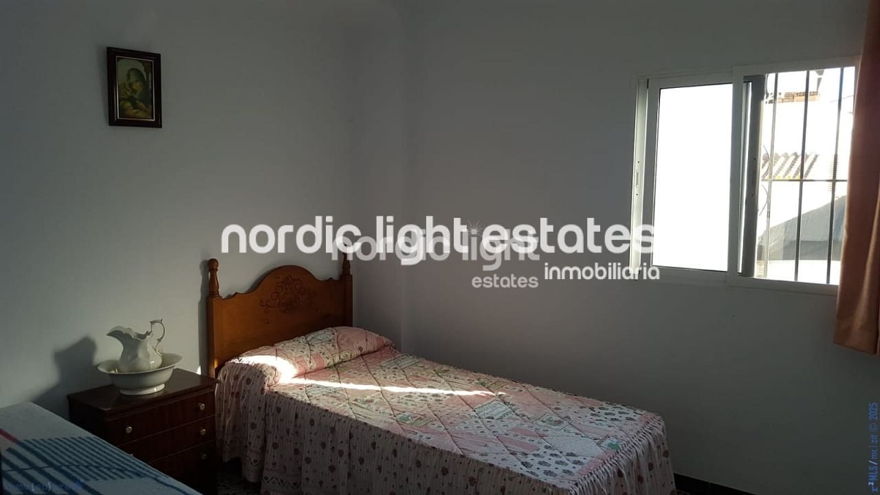 3 makuuhuone Paritalo myytävänä paikassa Algarrobo mukana 
autotalli - 250 000 € (Ref: 8840145)