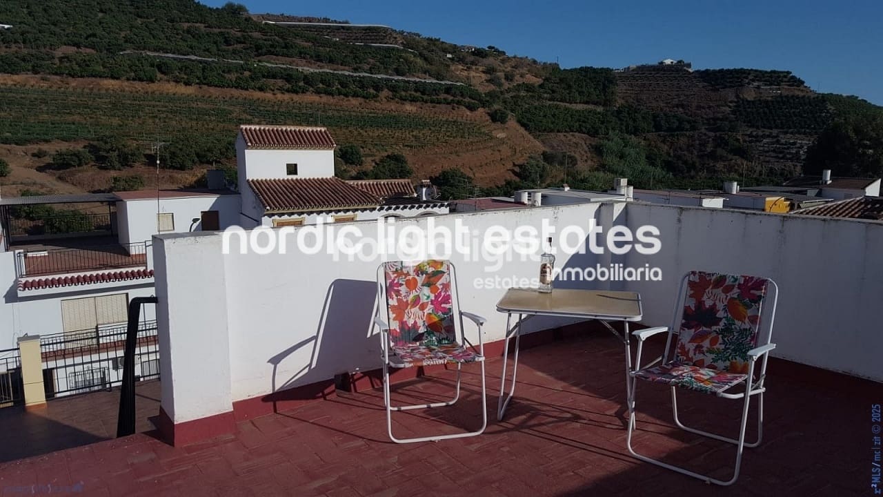 3 makuuhuone Paritalo myytävänä paikassa Algarrobo mukana 
autotalli - 250 000 € (Ref: 8840145)