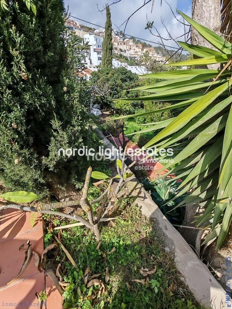 5 chambre Villa/Maison à vendre à Nerja avec piscine - 1 095 000 € (Ref: 8846052)