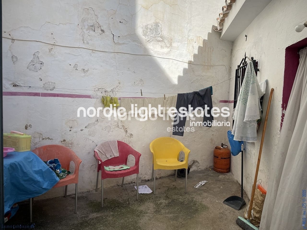 2 soveværelse Semi-Rækkehus til salg i Torrox - € 105.000 (Ref: 8850504)