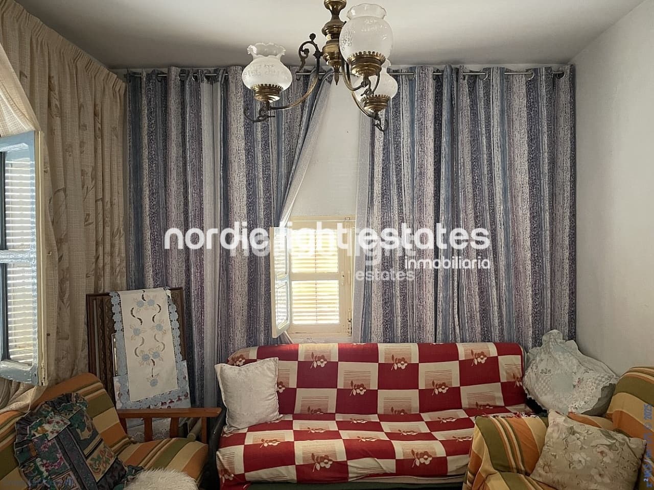 2 soveværelse Semi-Rækkehus til salg i Torrox - € 105.000 (Ref: 8850504)