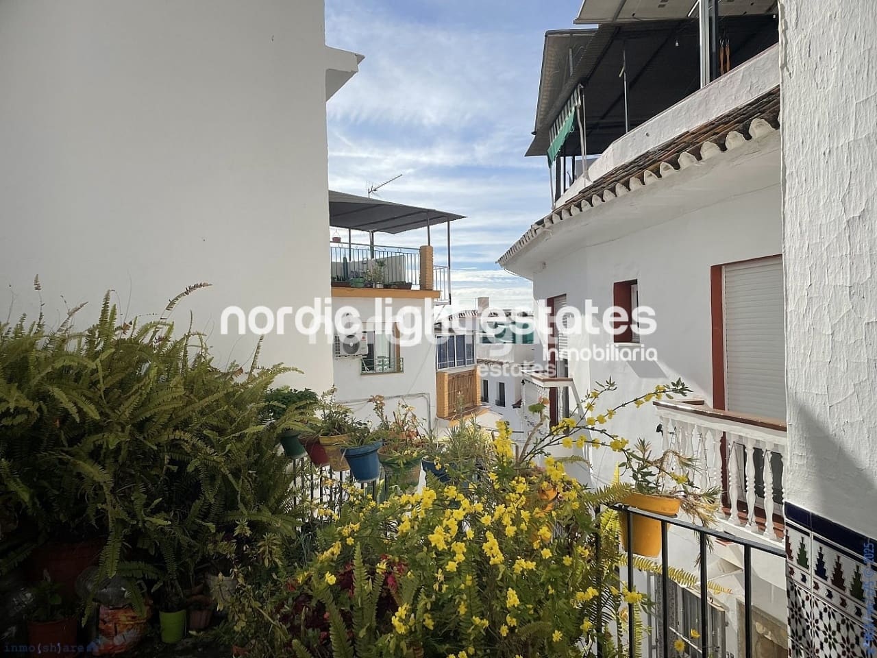 2 soveværelse Semi-Rækkehus til salg i Torrox - € 105.000 (Ref: 8850504)