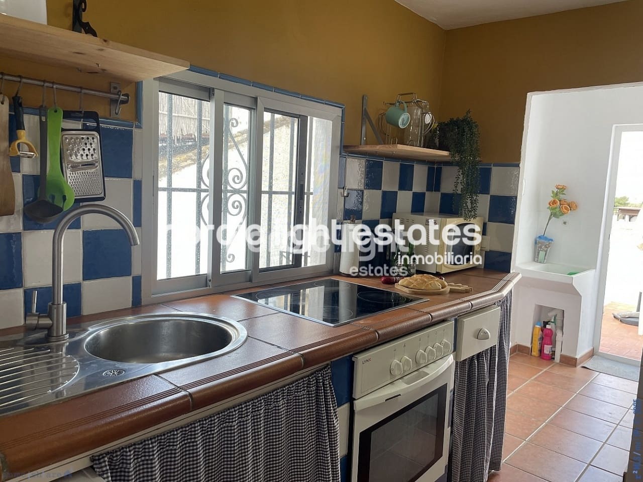 2 camera da letto Villetta Bifamiliare in vendita in Nerja con piscina - 300.000 € (Rif: 8868194)