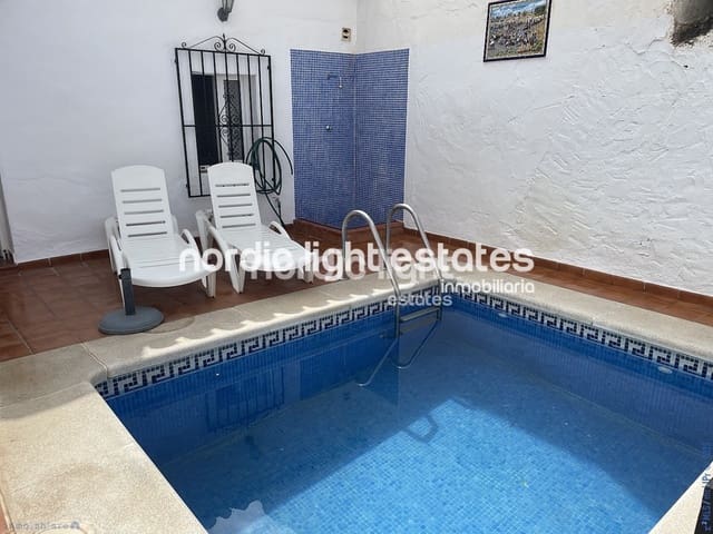 2 camera da letto Villetta Bifamiliare in vendita in Nerja con piscina - 300.000 € (Rif: 8868194)