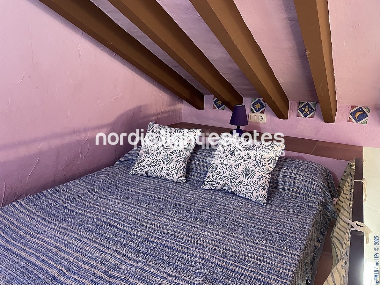 2 camera da letto Villetta Bifamiliare in vendita in Nerja con piscina - 300.000 € (Rif: 8868194)