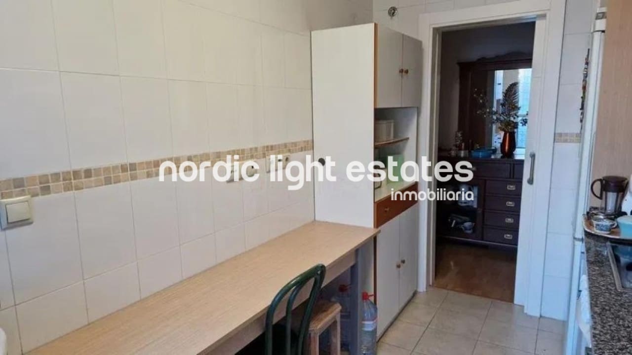 3 slaapkamer Appartement te koop in Malaga stad met zwembad garage - € 520.000 (Ref: 8918445)