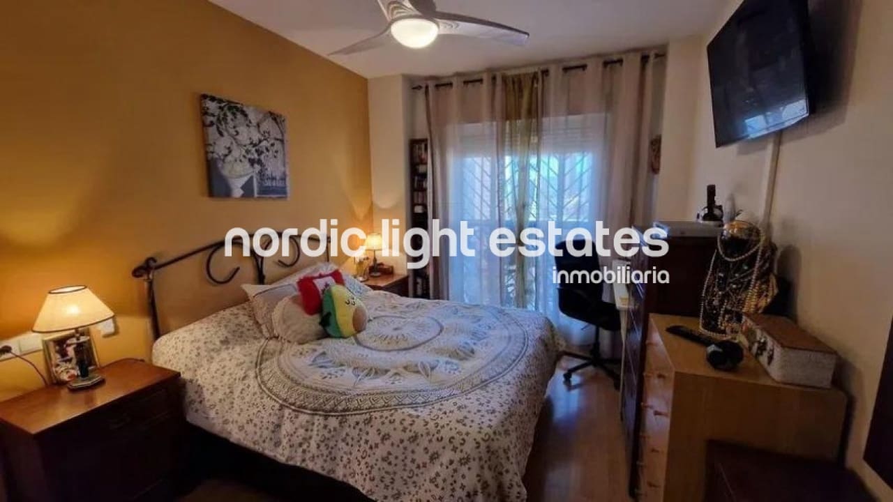 3 slaapkamer Appartement te koop in Malaga stad met zwembad garage - € 520.000 (Ref: 8918445)