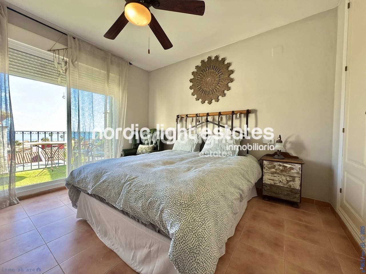 4 sypialnia Dom blizniak na sprzedaż w Chilches z garażem - 450 000 € (Ref: 8924925)