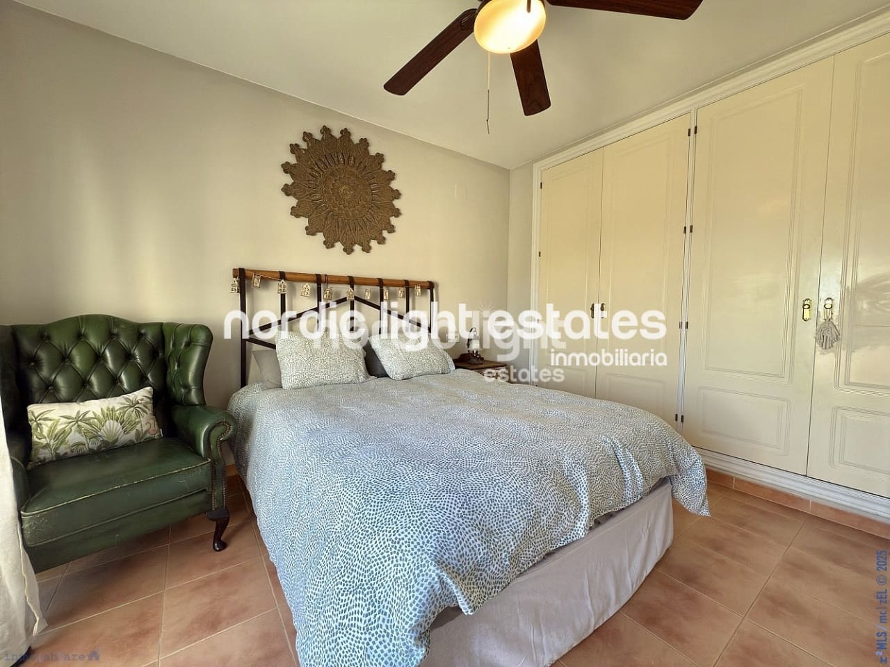 4 sypialnia Dom blizniak na sprzedaż w Chilches z garażem - 450 000 € (Ref: 8924925)