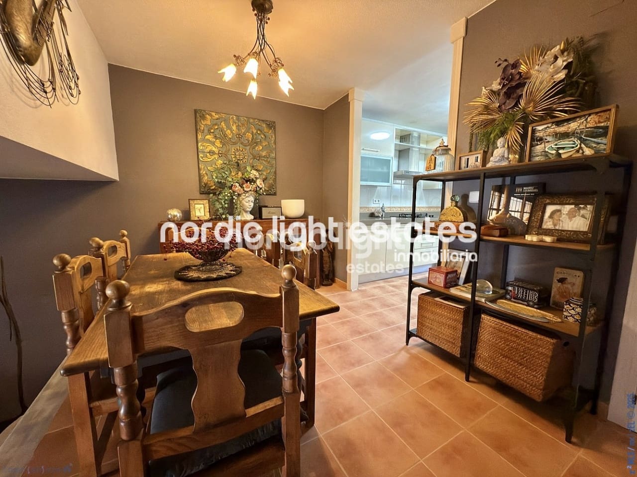 4 sypialnia Dom blizniak na sprzedaż w Chilches z garażem - 450 000 € (Ref: 8924925)