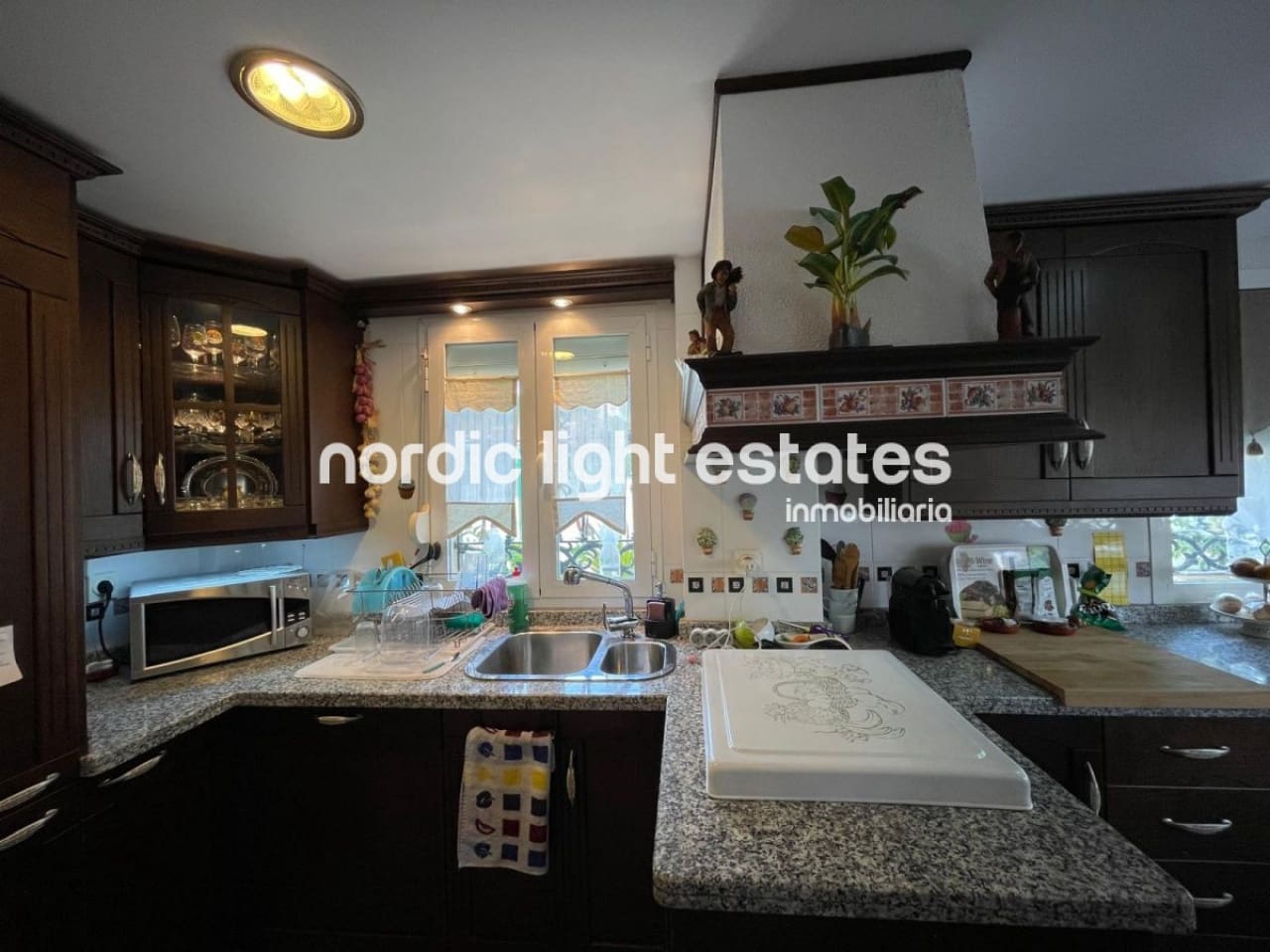 3 soveværelse Semi-Rækkehus til salg i Torre del Mar - € 414.900 (Ref: 8927151)