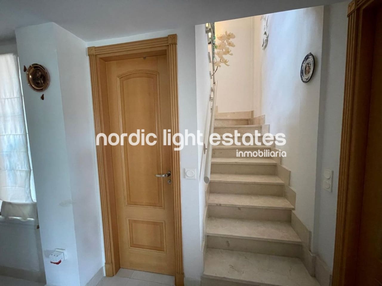 3 soveværelse Semi-Rækkehus til salg i Torre del Mar - € 414.900 (Ref: 8927151)