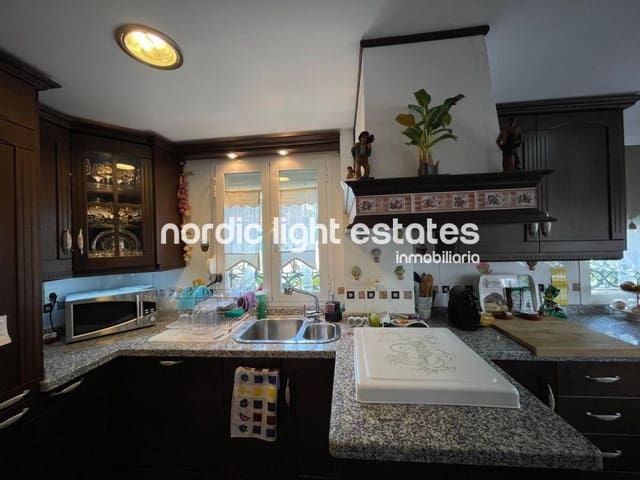 3 makuuhuone Paritalo myytävänä paikassa Torre del Mar, Vélez-Málaga - 414 900 € (Ref: 8927151)