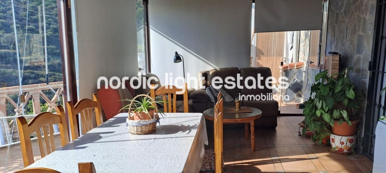 2 slaapkamer Villa te huur in Torrox met zwembad garage - € 1.200 (Ref: 8927614)