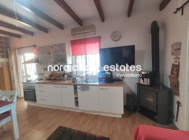 2 slaapkamer Villa te huur in Torrox met zwembad garage - € 1.200 (Ref: 8927614)