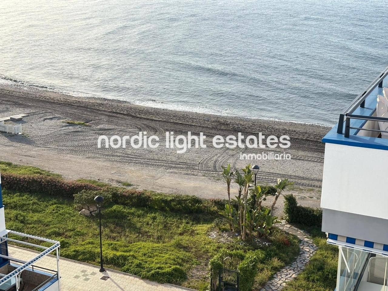 3 bedroom Penthouse for sale in Torrox-Costa with garage - € 485,000 (Ref: 8940788)