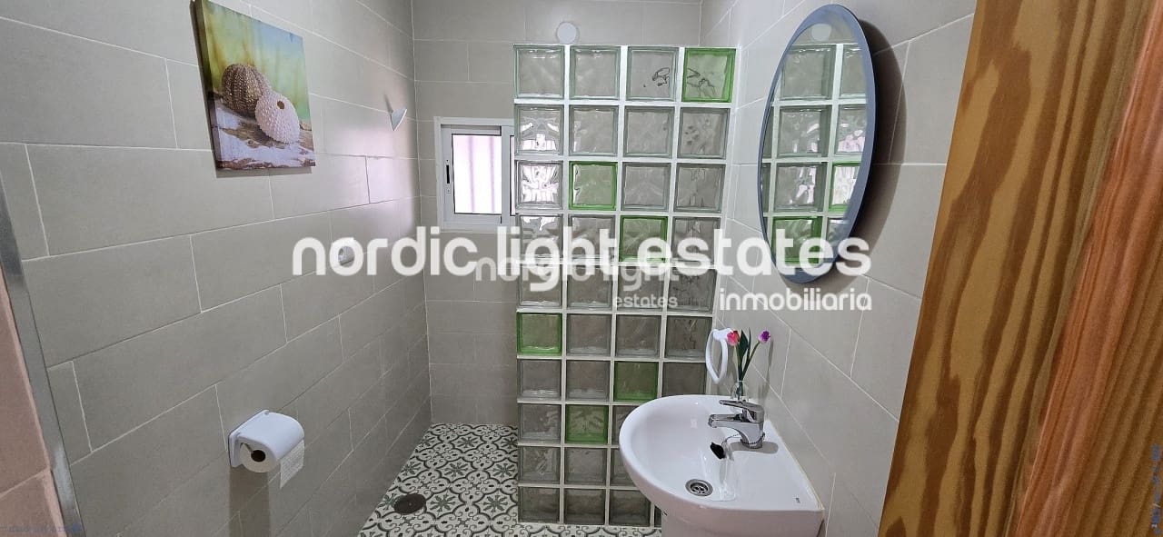 3 soverom Villa til salgs i Benajarafe med garasje - € 315 000 (Ref: 8941620)