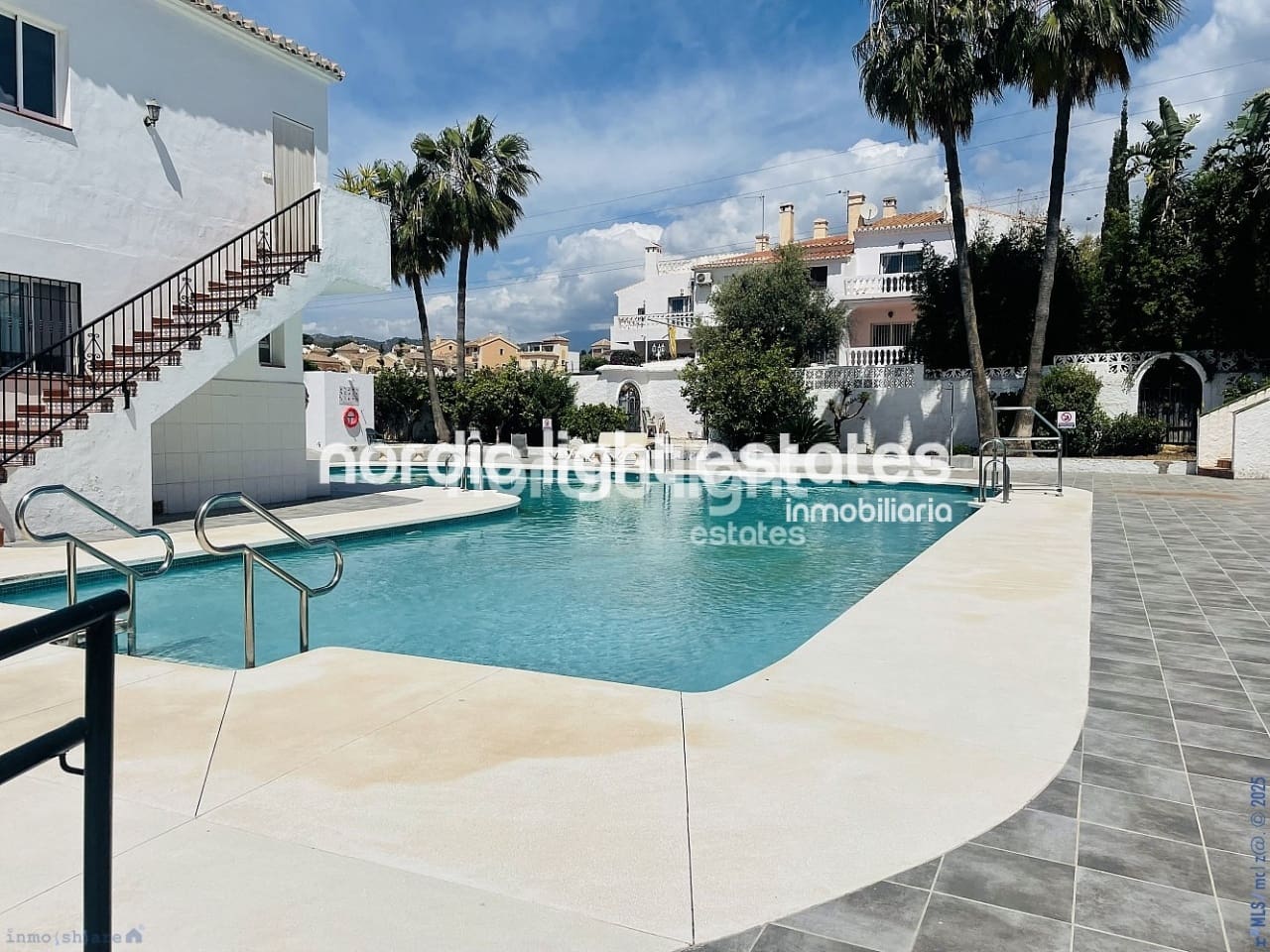 1 soverom Leilighet til salgs i Nerja med svømmebasseng - € 183 000 (Ref: 8953059)