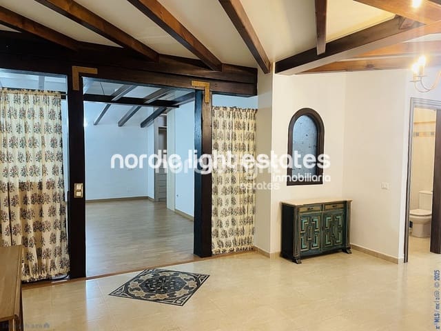 1 soverom Leilighet til salgs i Nerja med svømmebasseng - € 183 000 (Ref: 8953059)