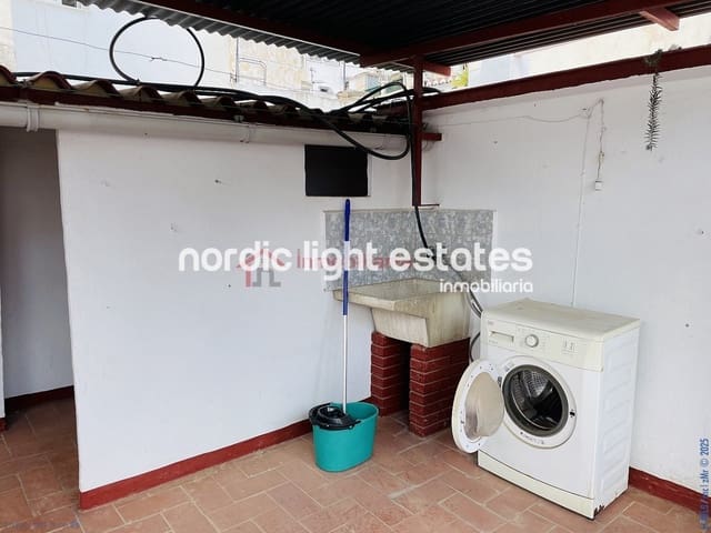 3 soveværelse Semi-Rækkehus til salg i Torrox - € 145.000 (Ref: 8983273)