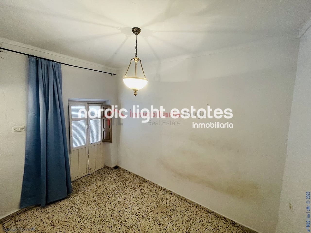 3 soveværelse Semi-Rækkehus til salg i Torrox - € 145.000 (Ref: 8983273)