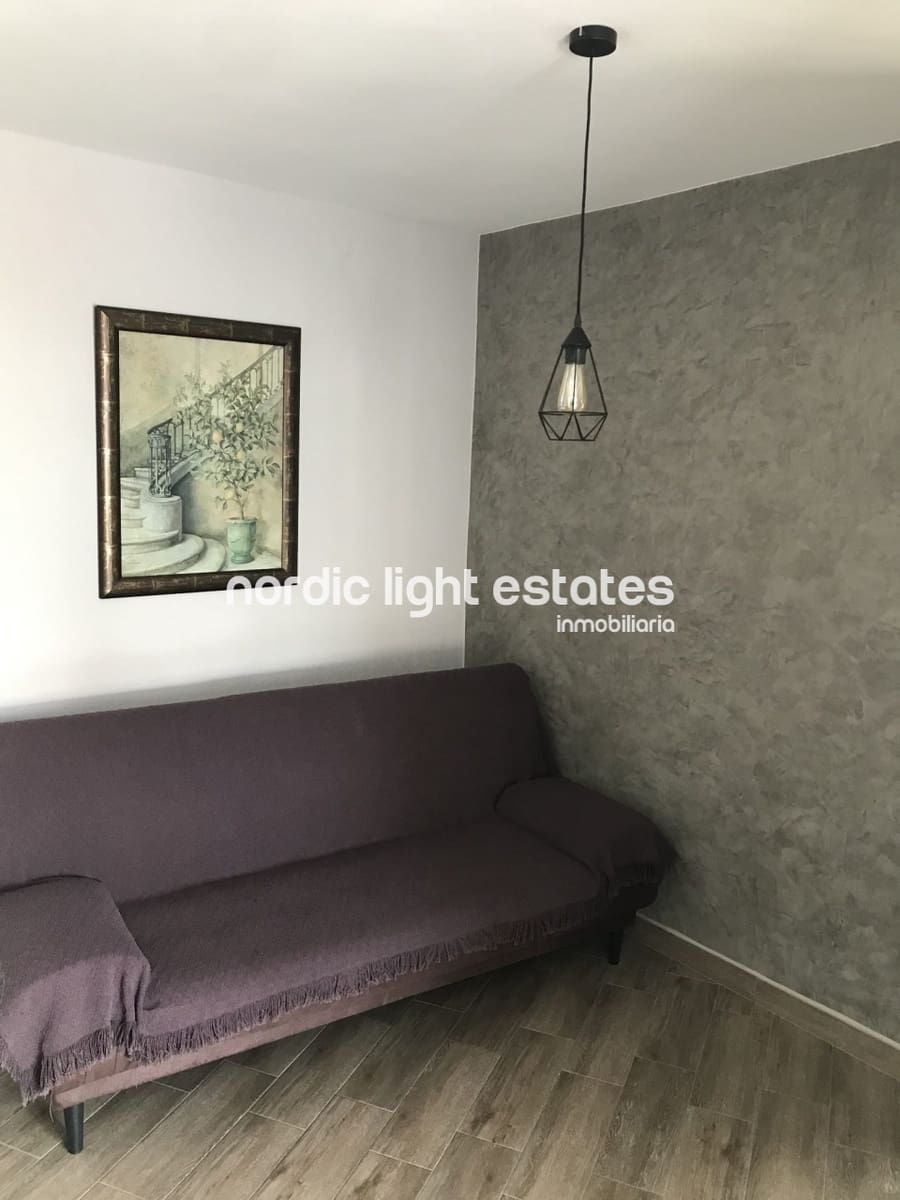1 quarto Apartamento para venda em Nerja com piscina - 215 000 € (Ref: 9000506)