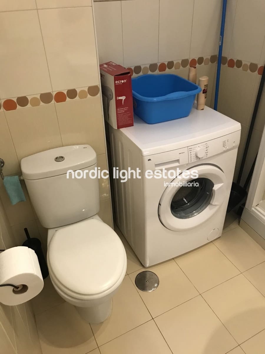 1 quarto Apartamento para venda em Nerja com piscina - 215 000 € (Ref: 9000506)