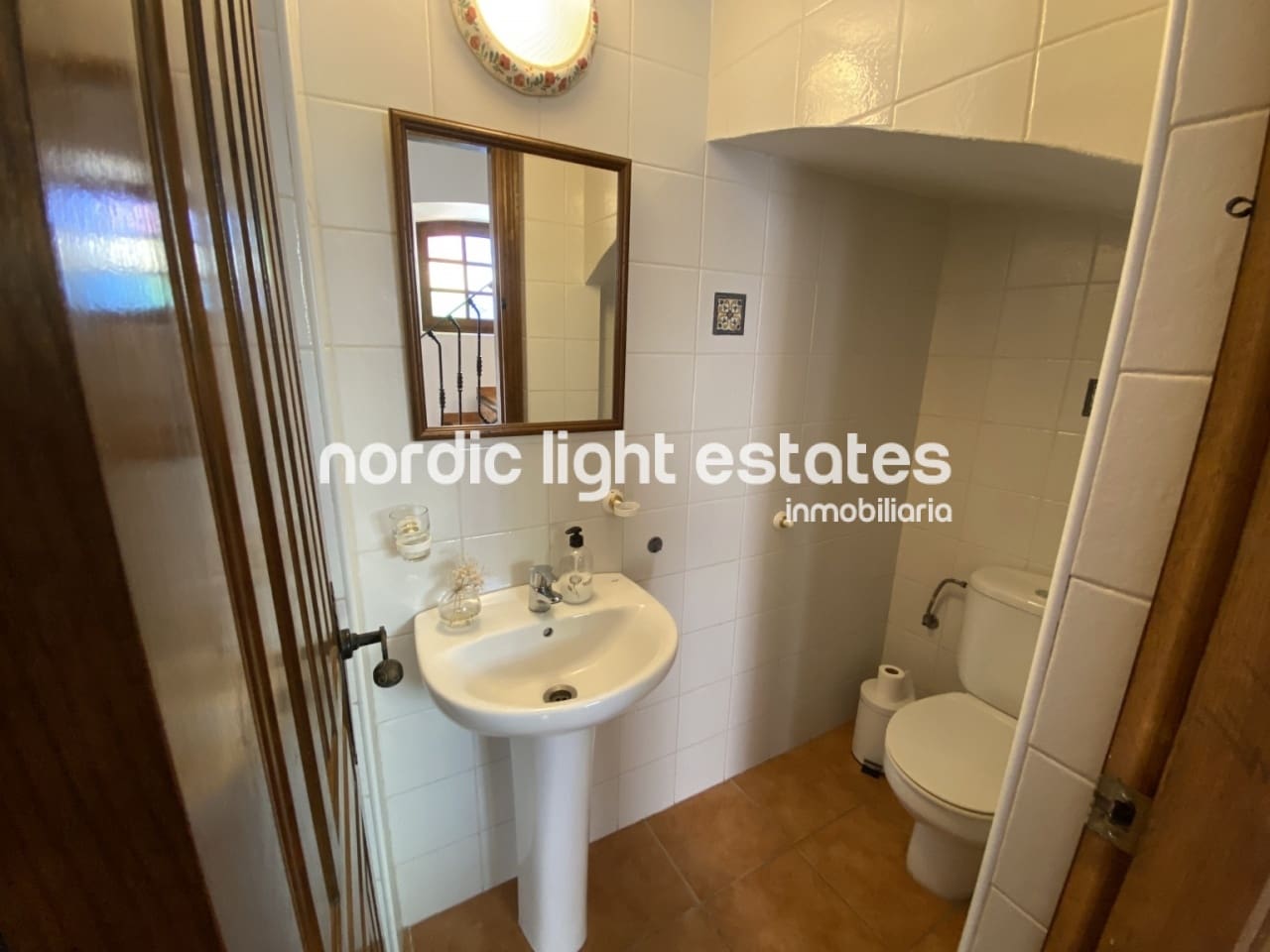 3 soveværelse Semi-Rækkehus til salg i Nerja med swimmingpool garage - € 569.000 (Ref: 9003900)