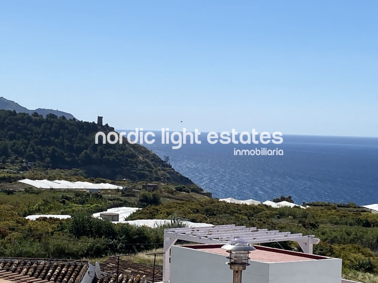 3 soveværelse Semi-Rækkehus til salg i Nerja med swimmingpool garage - € 569.000 (Ref: 9003900)