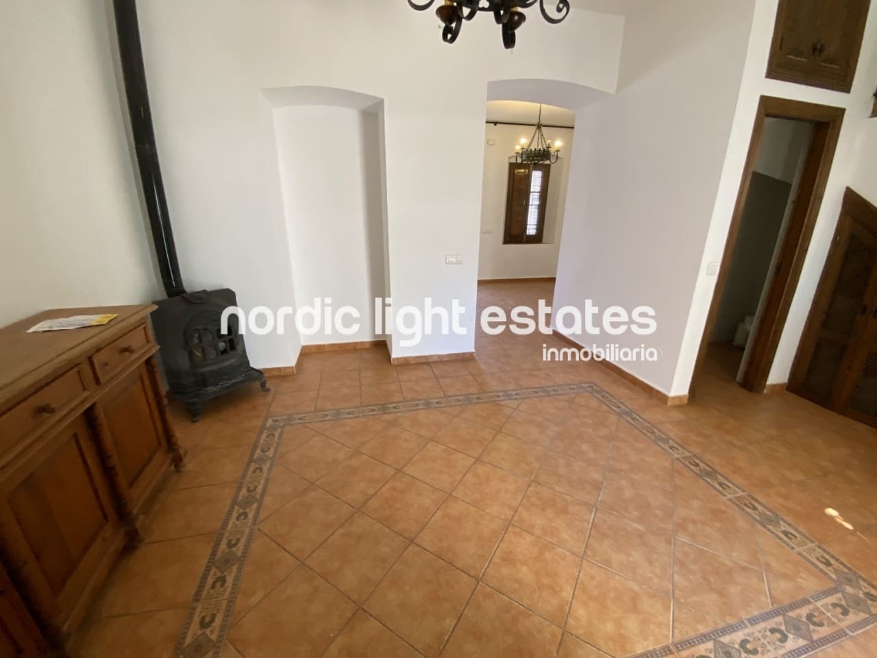 3 soveværelse Semi-Rækkehus til salg i Nerja med swimmingpool garage - € 569.000 (Ref: 9003900)