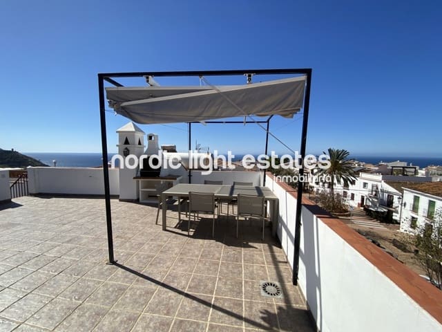 3 camera da letto Villetta Bifamiliare in vendita in Nerja con piscina garage - 569.000 € (Rif: 9003900)