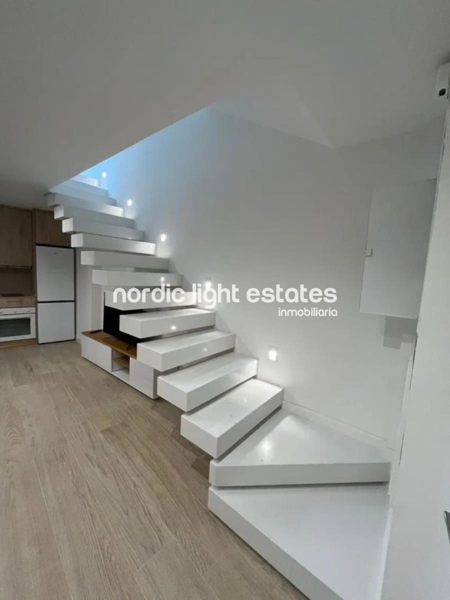 1 sypialnia Dom blizniak na sprzedaż w Miasto Malaga z garażem - 299 000 € (Ref: 9015624)