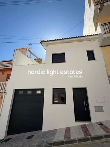 1 soveværelse Semi-Rækkehus til salg i Málaga by med garage - € 285.000 (Ref: 9015624)