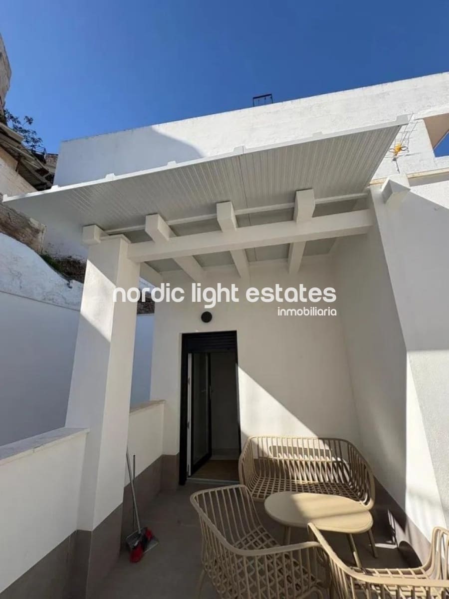 1 sypialnia Dom blizniak na sprzedaż w Miasto Malaga z garażem - 299 000 € (Ref: 9015624)