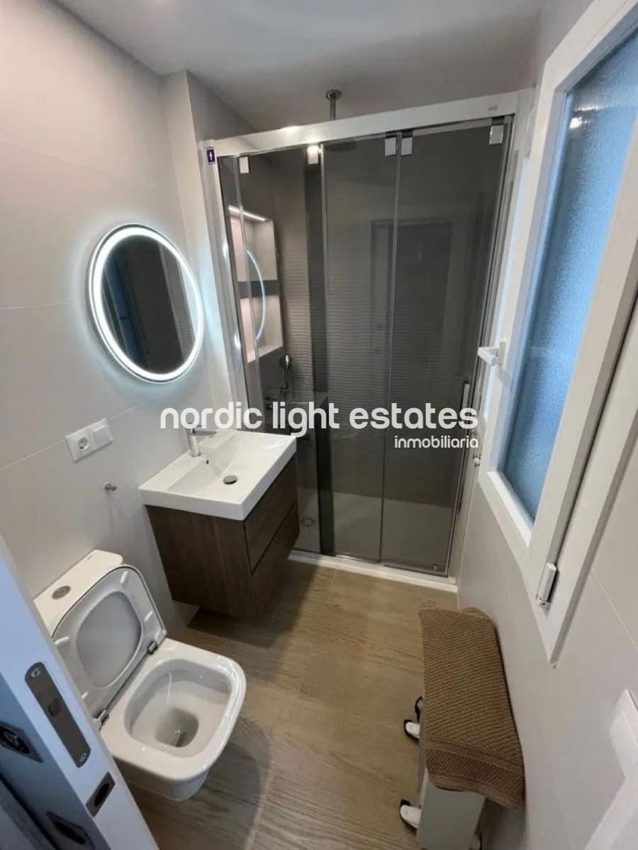 1 sypialnia Dom blizniak na sprzedaż w Miasto Malaga z garażem - 299 000 € (Ref: 9015624)