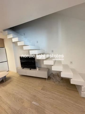 1 sypialnia Dom blizniak na sprzedaż w Sierra Blanquilla, Miasto Málaga z garażem - 299 000 € (Ref: 9015624)